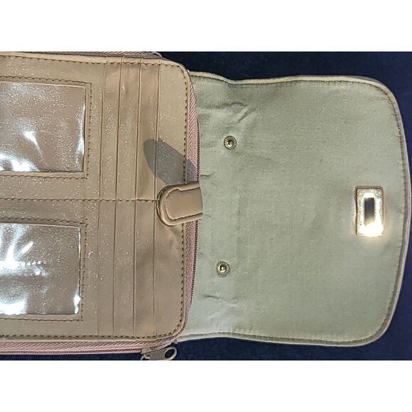 Faux Leather Unbranded Clutch Purse - Picture 6 of 7